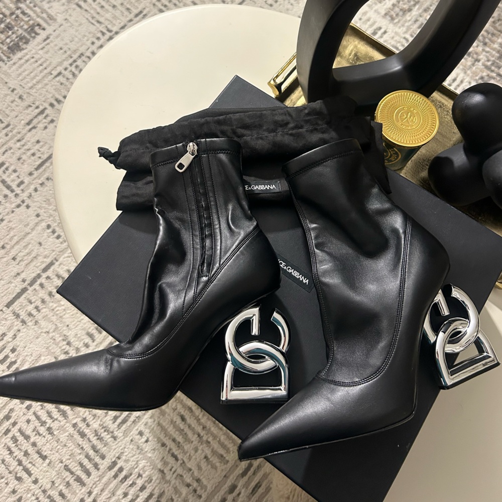 Dolce & Gabbana Logo Booties Sz 38.5